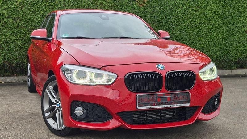 Rot Gebraucht 2017 BMW 125 M Sport Kleinwagen | 19.600 € (Guter Preis) - Bild 1/4
