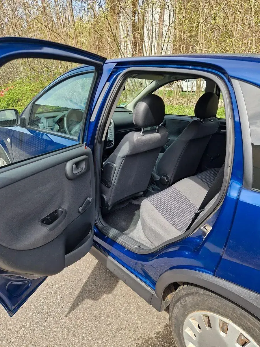Gebraucht Opel Corsa Njoy 75 PS (55 kW) 2003 Blau Kleinwagen