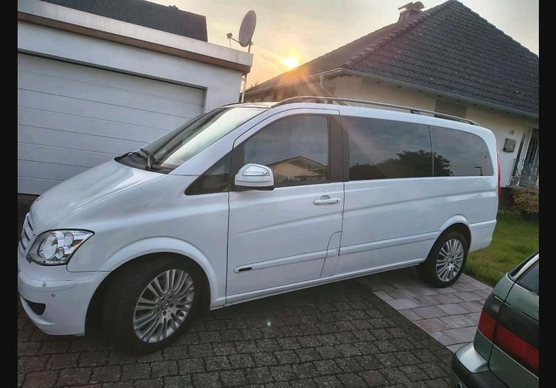 Gebraucht Mercedes Viano 204 PS (150 kW) 2010 Weiß Van / Kleinbus