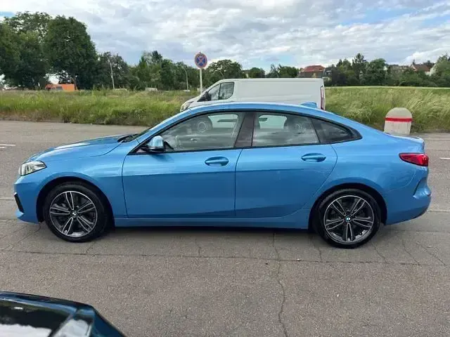 Gebraucht BMW 220 Sport Line 190 PS (139 kW) 2021 Andere Coupé
