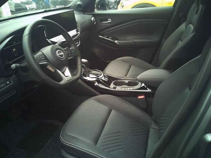 Neu Nissan Juke Tekna 143 PS (105 kW) 2025 Grau SUV
