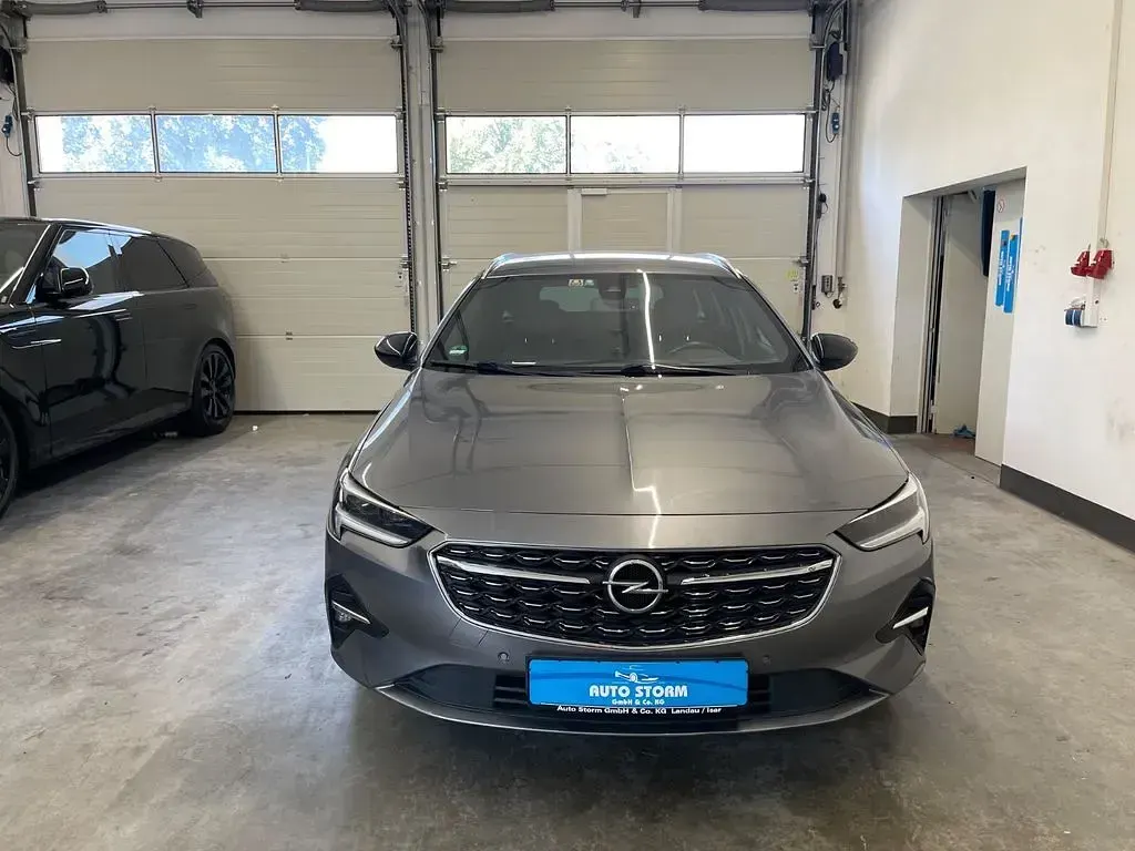 Gebraucht Opel Insignia Elegance 174 PS (127 kW) 2021 Grau Kombi