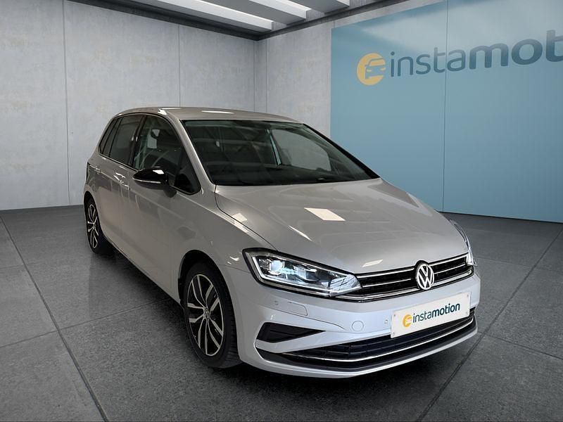 Gebraucht VW Golf 150 PS (110 kW) 2020 Silber Van / Kleinbus
