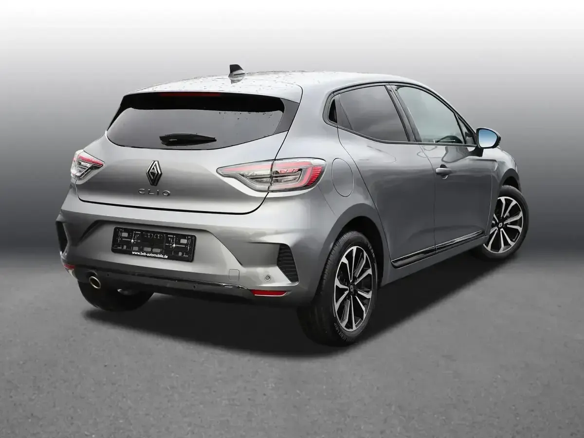 Gebraucht Renault Clio Techno 91 PS (66 kW) 2025 Grau Kleinwagen