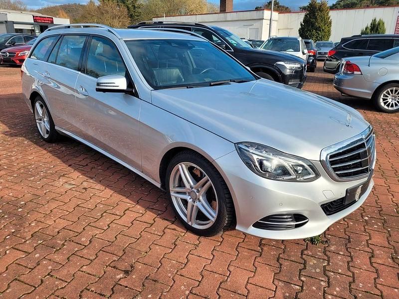 Gebraucht Mercedes E400 333 PS (244 kW) 2016 Silber Kombi