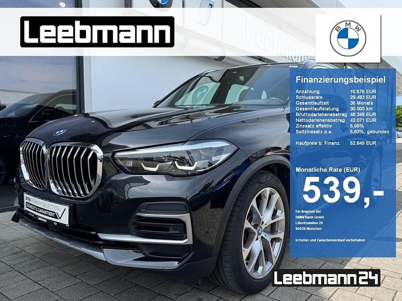 Saphirschwarz metallic Gebraucht 2021 BMW X5 xLine SUV | 52.649 € (Superpreis) - Bild 1/4