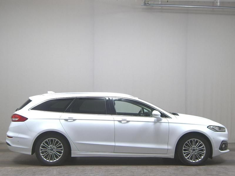 Gebraucht Ford Mondeo Titanium 150 PS (110 kW) 2020 Weiss Kombi
