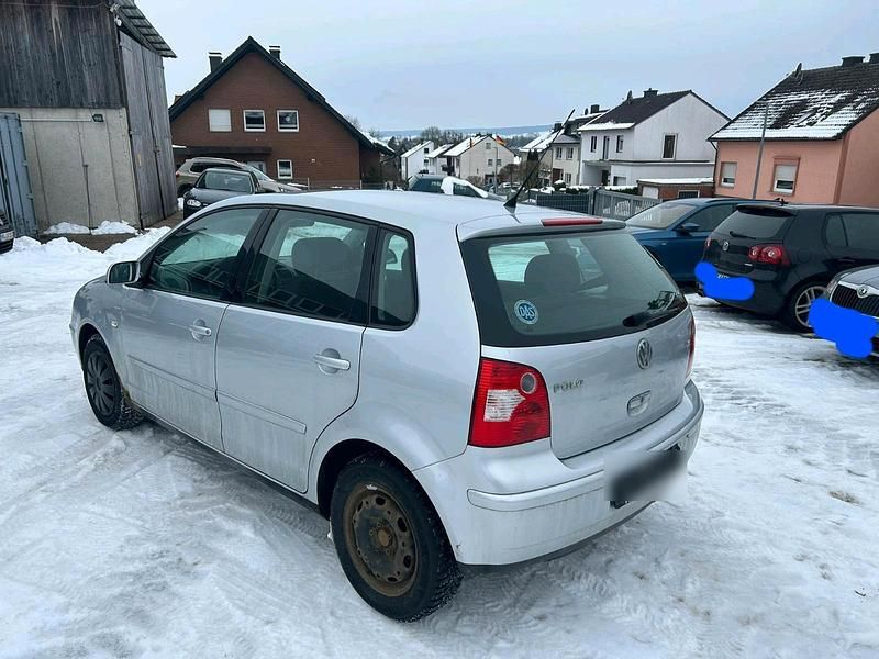 Gebraucht VW Polo 75 PS (55 kW) 2003 Silber Limousine