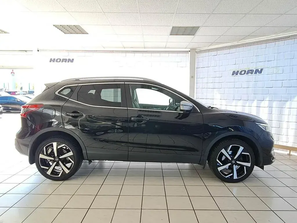Gebraucht Nissan Qashqai 360º 159 PS (116 kW) 2019 Schwarz SUV