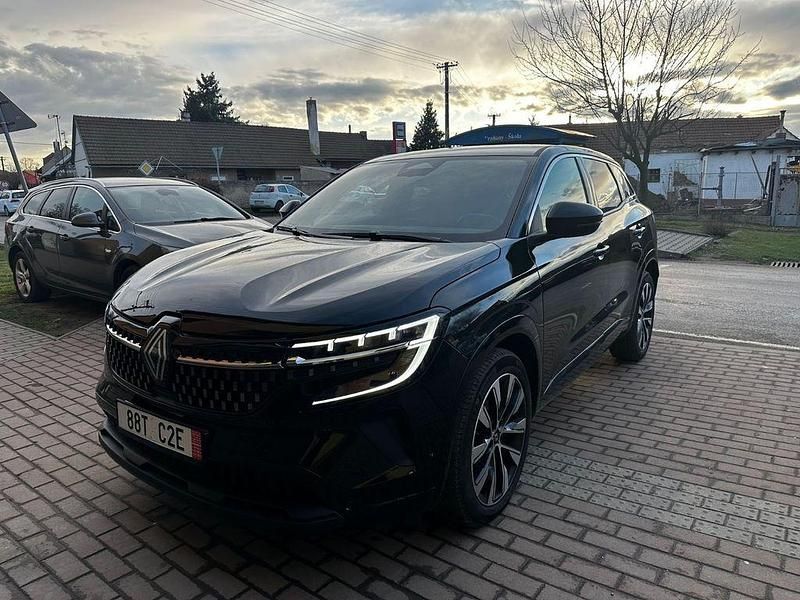 Second-hand Renault Austral Evolution 140 CP (102 kW) 2024 Negru SUV