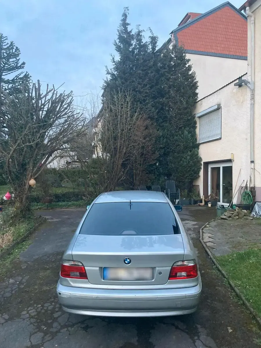 Gebraucht BMW 525 192 PS (141 kW) 2000 Silber Limousine