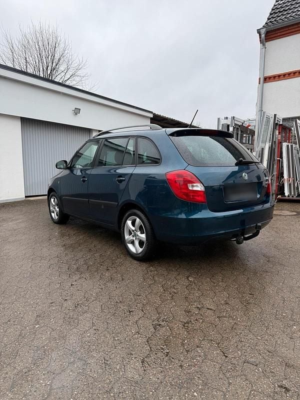 Gebraucht Skoda Fabia 85 PS (62 kW) 2012 Andere farben Kombi