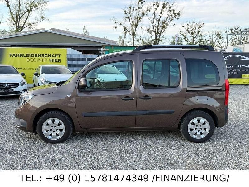 Gebraucht Mercedes Citan 111 110 PS (80 kW) 2017 Braun Kombi