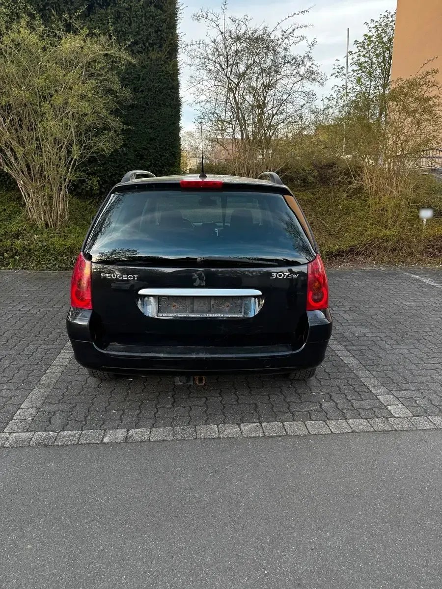 Gebraucht Peugeot 307 109 PS (80 kW) 2004 Schwarz Kombi