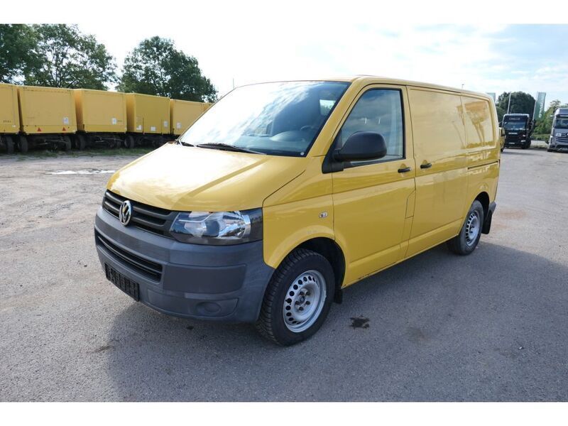 Gebraucht VW T5 84 PS (61 kW) 2011 Ginstergelb r1032 Van
