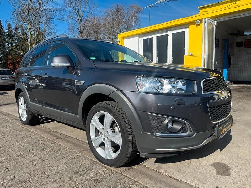 Gebraucht Chevrolet Captiva 184 PS (135 kW) 2014 Grau SUV