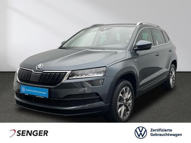 Quarzgrau metallic met. Gebraucht 2021 Skoda Karoq Clever SUV | 26.880 € (Fairer Preis) - Bild 1/4