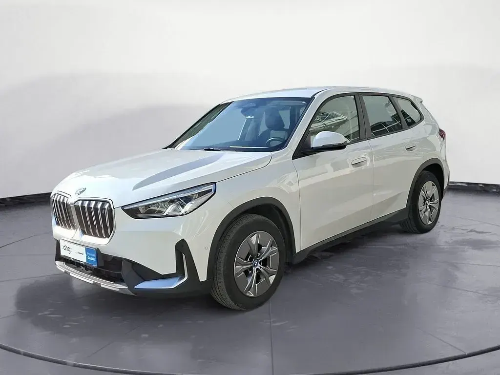 Gebraucht BMW iX1 Performance 230 kW (313 PS) 2022 Weiß SUV