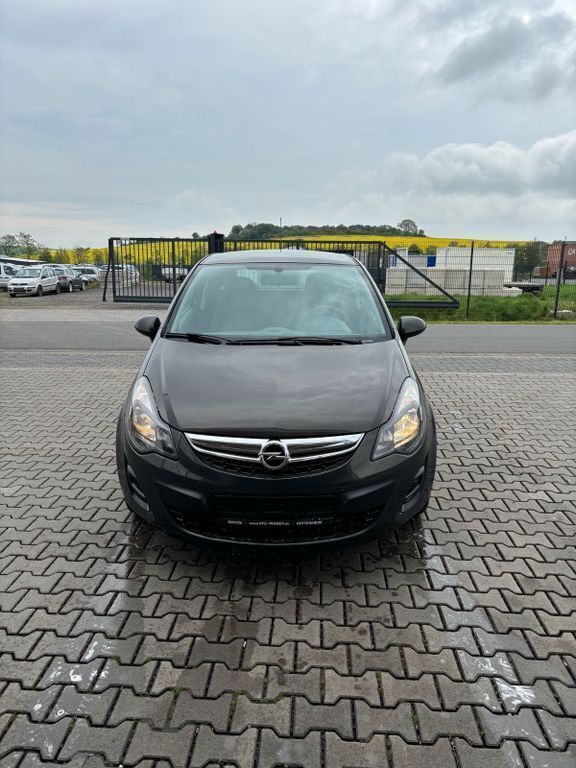 Grau Gebraucht 2014 Opel Corsa Selection Kleinwagen | 4.999 € (Etwas zu teuer) - Bild 1/4