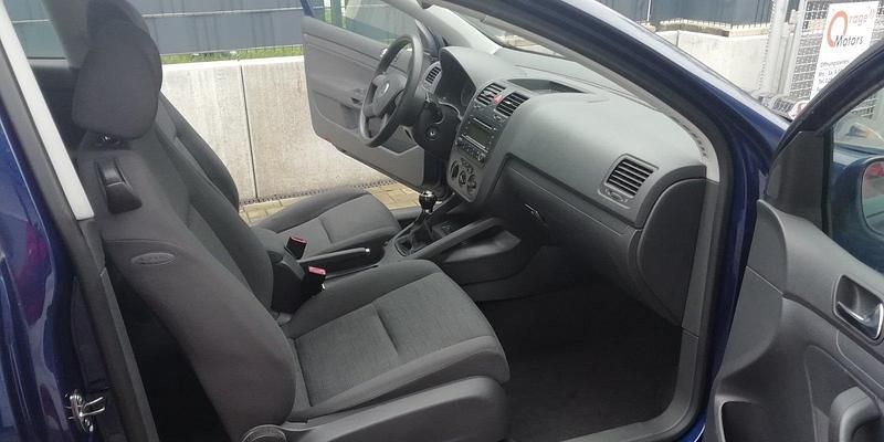 Gebraucht VW Golf IV 75 PS (55 kW) 2000 Blau Kleinwagen