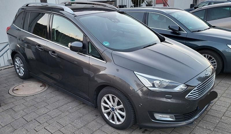 Gebraucht Ford Grand C-Max Titanium 150 PS (110 kW) 2017 Grau Van / Kleinbus