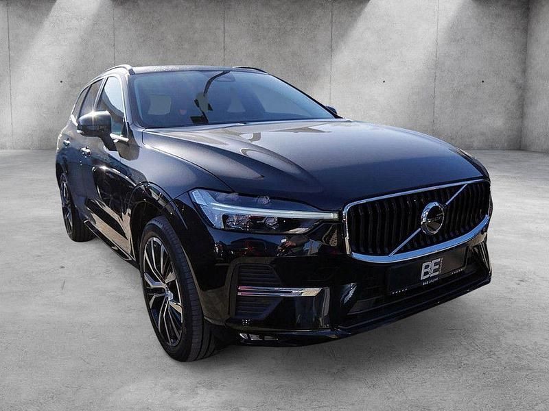 Gebraucht Volvo XC60 Core 197 PS (144 kW) 2023 Schwarz SUV