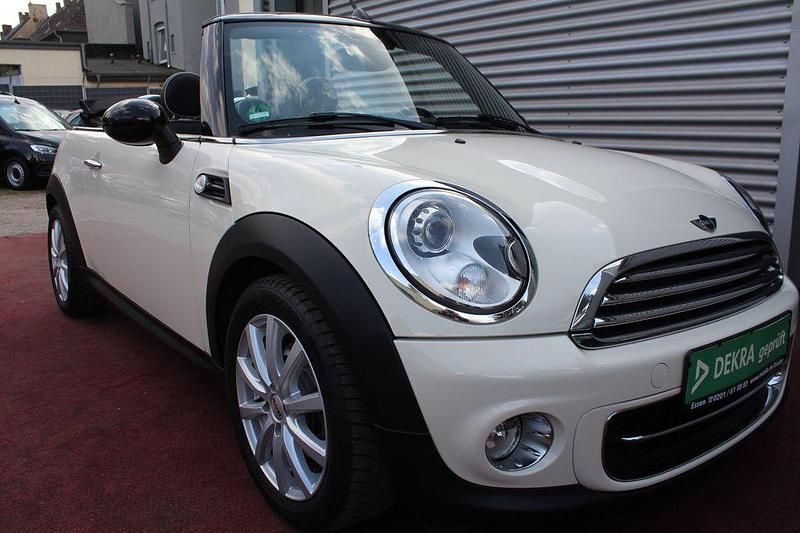 Occasion Mini Cooper Cabriolet 122 ch (89 kW) 2014 Blanc Cabriolet