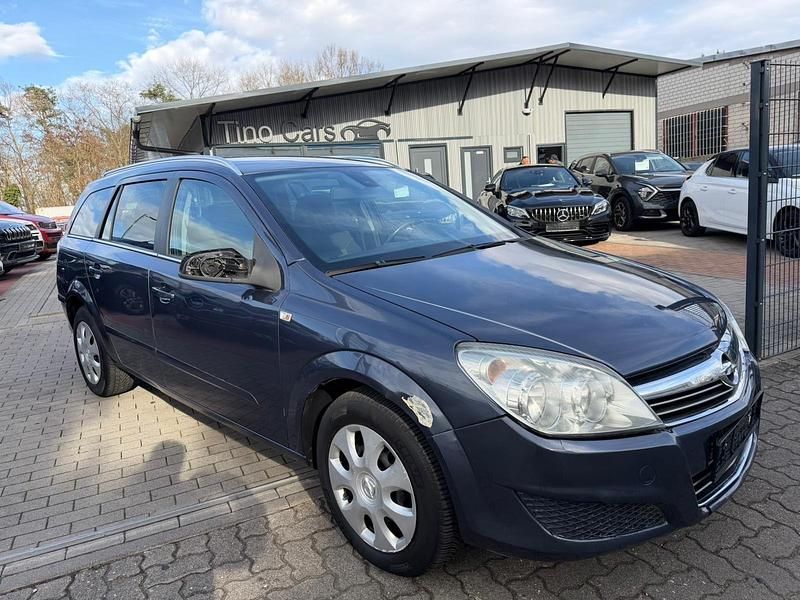 Gebraucht Opel Astra Edition 116 PS (85 kW) 2009 Blau Kombi
