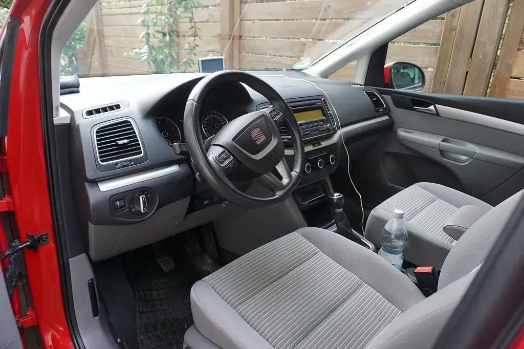 Gebraucht Seat Alhambra Ecomotive 150 PS (110 kW) 2011 Rot Van / Kleinbus