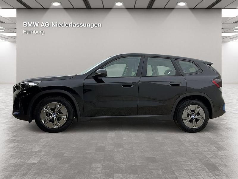 Gebraucht BMW iX1 Performance 200 kW (272 PS) 2023 Schwarz SUV