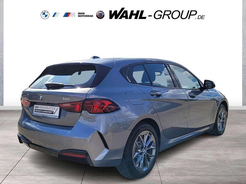 Gebraucht BMW 120 Performance 170 PS (125 kW) 2025 Grau Kleinwagen