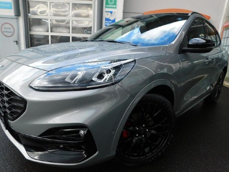 Usata Ford Kuga ST-Line X 150 CV (110 kW) 2024 Argento SUV