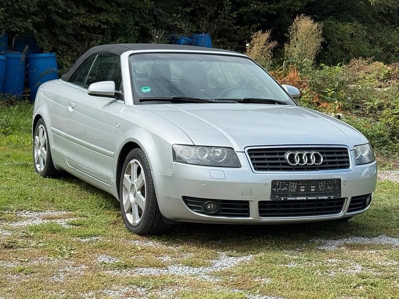 Gebraucht Audi A4 Cabriolet 163 PS (119 kW) 2002 Silber Cabrio