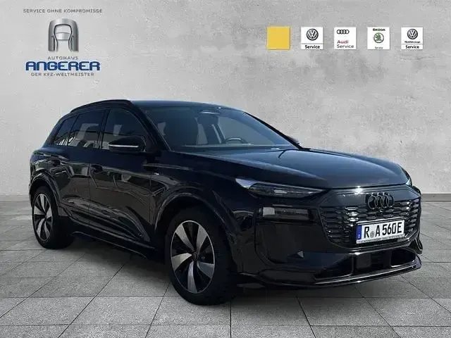 Gebraucht Audi Q6 e-tron S-Line 284 kW (387 PS) 2025 Schwarz SUV
