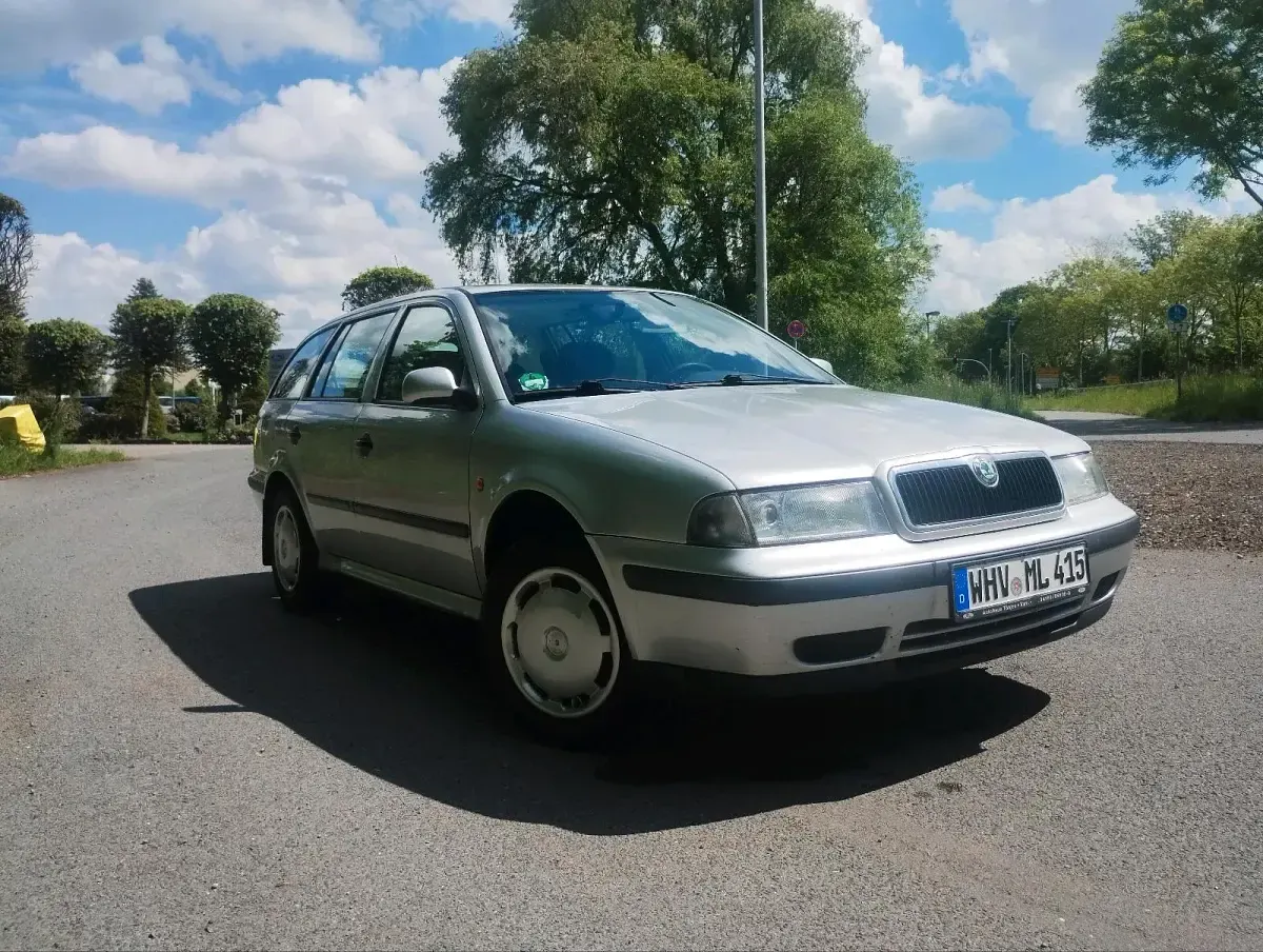 Occasion Skoda Octavia 90 ch (66 kW) 2000 Argent Break