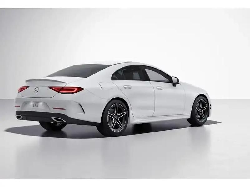 Gebraucht Mercedes CLS300 AMG 265 PS (194 kW) 2022 Unilack polarweiß Coupé