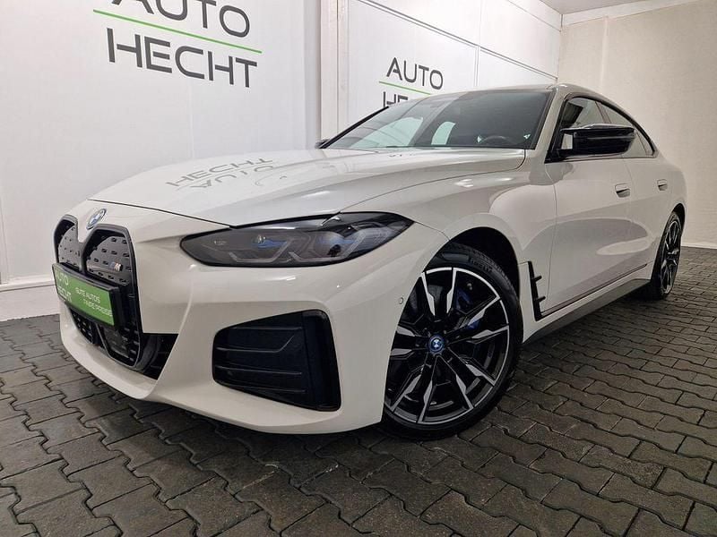 Minderalweiss (metallic) Gebraucht 2022 BMW i4 Shadowline Limousine | 45.900 € (Superpreis) - Bild 1/4