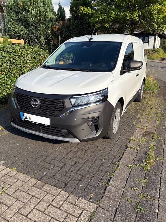 Weiß Gebraucht 2022 Nissan Townstar Acenta Van / Kleinbus | 16.500 € (Guter Preis) - Bild 1/4