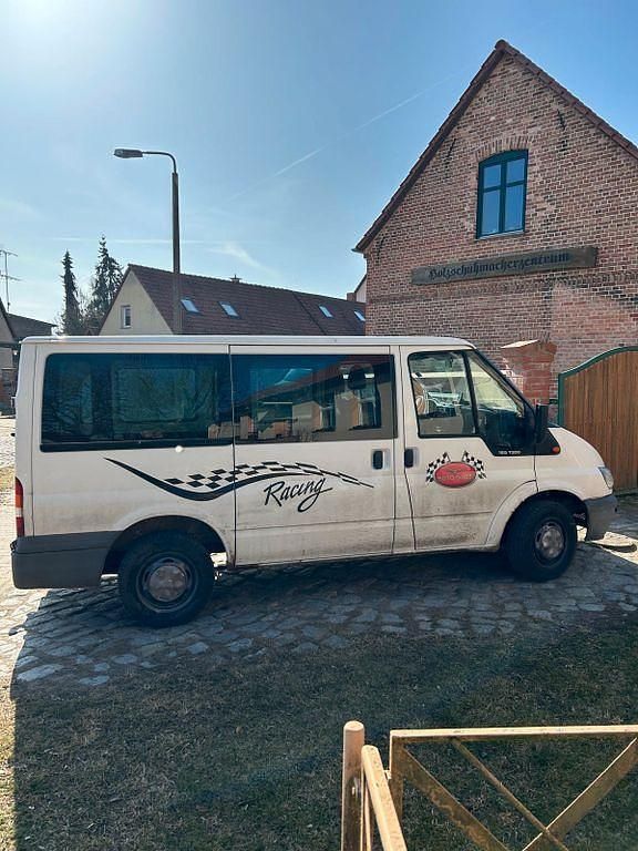 Gebraucht Ford Tourneo 125 PS (91 kW) 2003 Weiß Van / Kleinbus