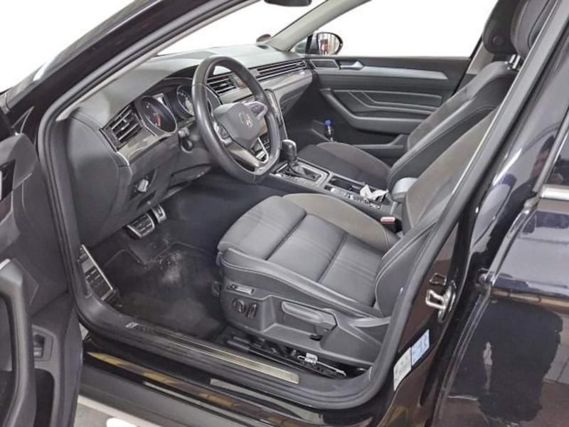 Gebraucht VW Passat Alltrack 200 PS (147 kW) 2021 Deep black perleffekt Kombi