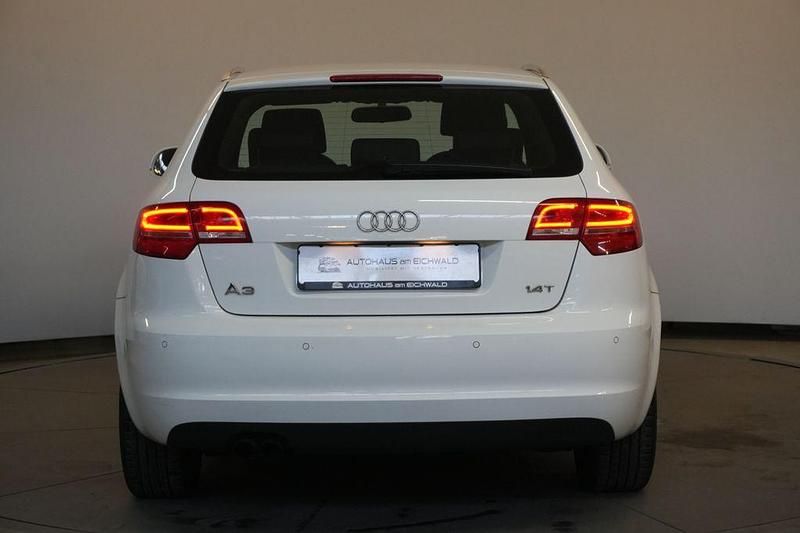 Gebraucht Audi A3 Attraction 125 PS (91 kW) 2010 Weiß Kleinwagen