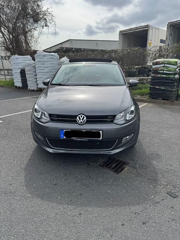 Gebraucht VW Polo Life 90 PS (66 kW) 2013 Grau Kleinwagen