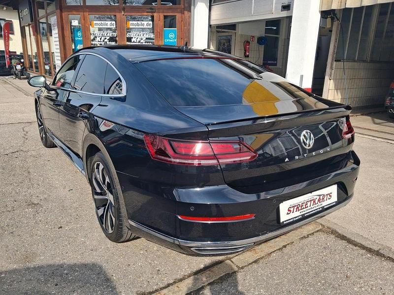 Gebraucht VW Arteon R-line 190 PS (139 kW) 2018 Deep black perleffekt Kleinwagen