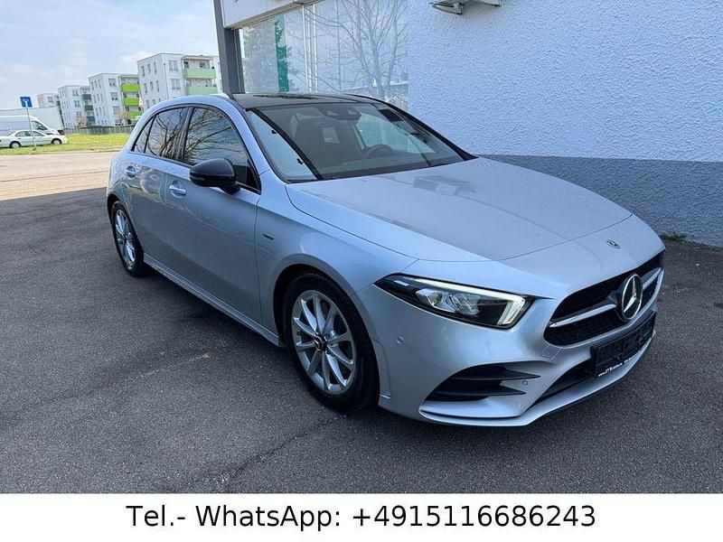 Gebraucht Mercedes A250 Edition 224 PS (164 kW) 2021 Silber Limousine