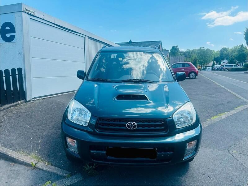 Grün Gebraucht 2003 Toyota RAV4 SUV | 3.999 € (Guter Preis) - Bild 1/4