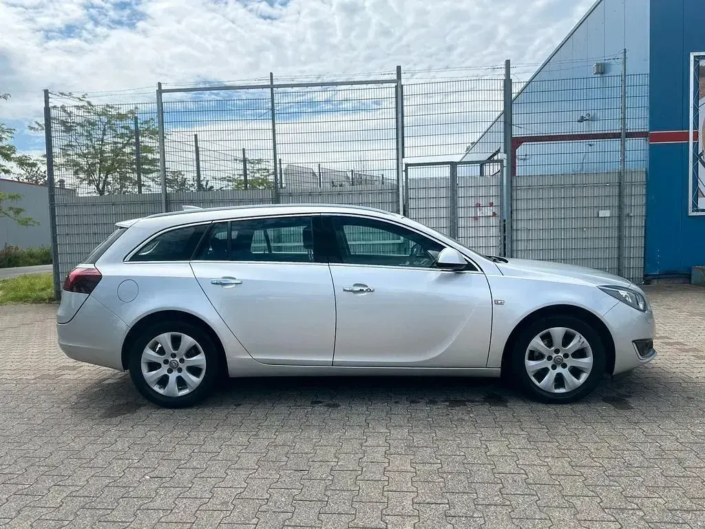 Gebraucht Opel Insignia Innovation 136 PS (100 kW) 2017 Silber Kombi
