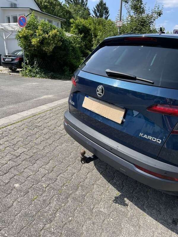 Blau Gebraucht 2019 Skoda Karoq Style SUV | 14.500 € (Superpreis) - Bild 1/4