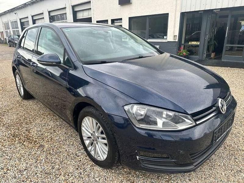 Blau Gebraucht 2014 VW Golf VII Cup Limousine | 7.990 € (Guter Preis) - Bild 1/4