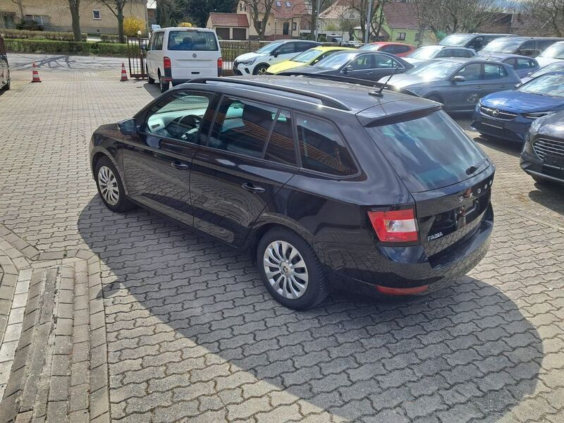 Gebraucht Skoda Fabia Ambition 95 PS (69 kW) 2022 Schwarz Kleinwagen