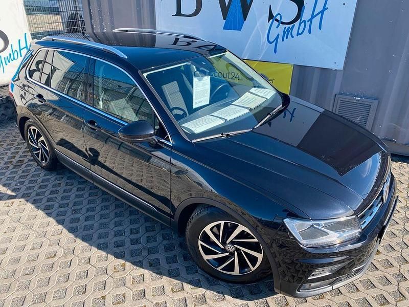 Gebraucht VW Tiguan 179 PS (131 kW) 2018 Schwarz SUV